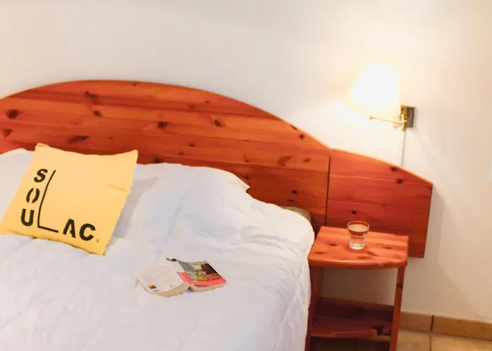 Pmr 2 3 Etoiles Avec Piscine Et Sauna Apartment *